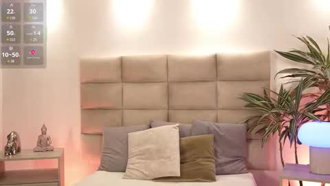 Lexie  online show from 02.12.26