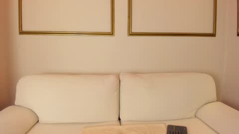 Lexie Thompson  online show from 03.31.26