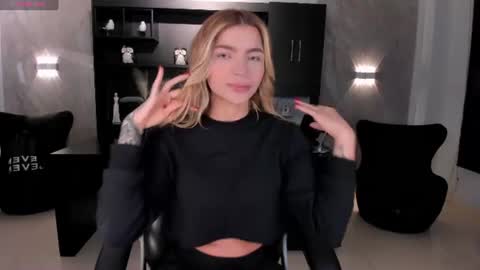 Lexie  online show from 06.27.26