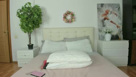 Lexi online show from 04.08.26