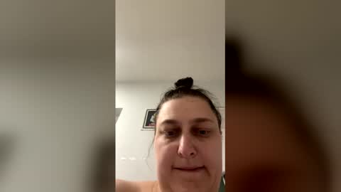 Snapshot of lexii132 chatting on 05.15.26 SoloAfterDark online show from 05.15.26