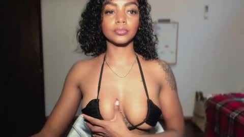 LEXY - Independent account online show from 02.04.26