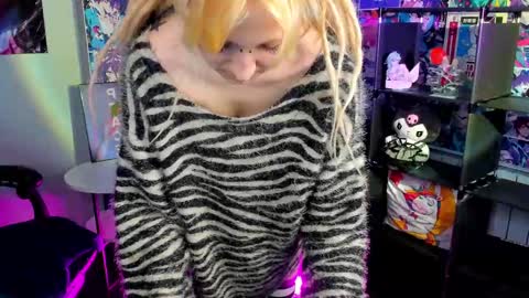 Snapshot of lexy_woorhez chatting on 03.10.25 Lexy online show from 03.10.25