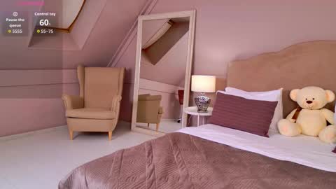 leyaatwood online show from 03.05.26