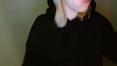 Leyla online show from 02.10.26