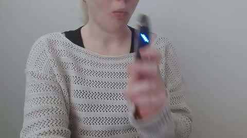 Leyla online show from 04.04.26