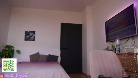 Leyla ly Ill be here Tuesday Thursday Friday Saturday Sunday online show from 03.30.26