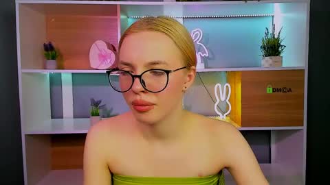 leyla_sexi online show from 05.13.26