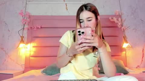 LEZY online show from 09.30.25