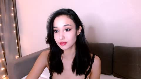 Snapshot of li_noen chatting on 01.26.25 Li online show from 01.26.25