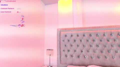 Lia  online show from 02.08.26