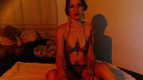 liliana online show from 10.11.25