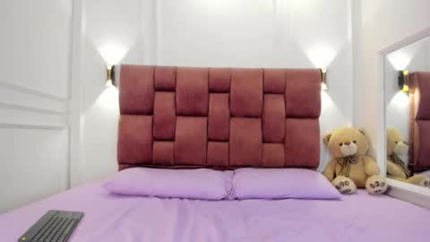 Lia online show from 01.04.25