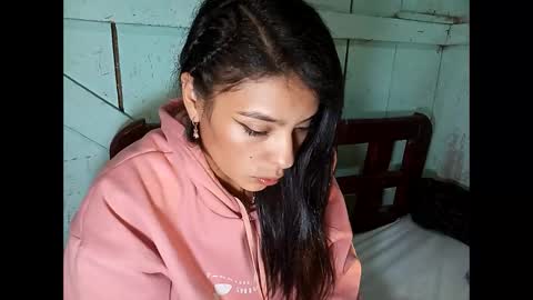 Lia online show from 12.30.24