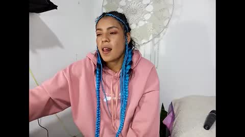 Lia online show from 09.28.25