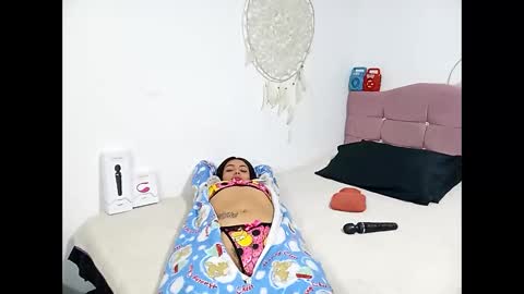 Lia online show from 02.25.26