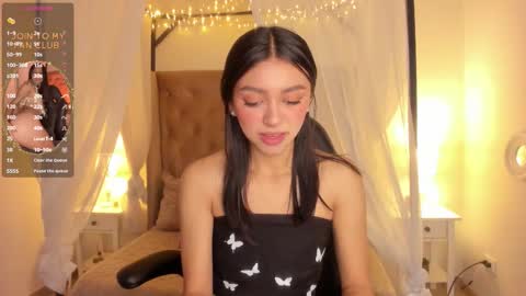 Lia online show from 09.19.25
