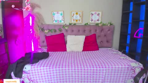 lia online show from 09.26.25