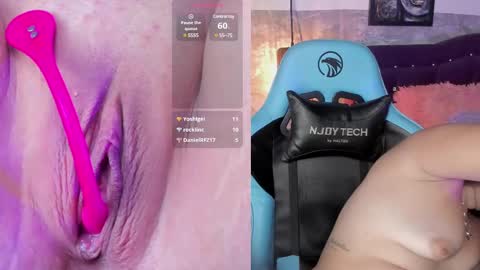 Snapshot of lia_little18 chatting on 03.01.25 lia_little18 online show from 03.01.25