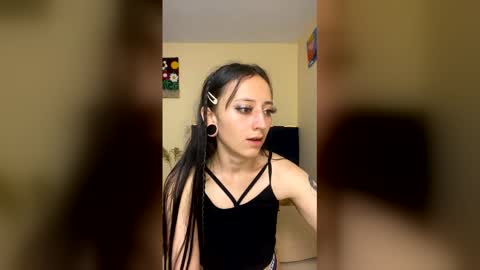 Snapshot of lia_queen610 chatting on 01.13.26 Little Queen Lia online show from 01.13.26