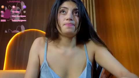 Snapshot of lia_queen_tx chatting on 07.07.26 Online 1400 - 2100 online show from 07.07.26