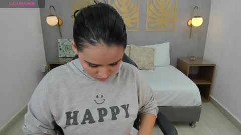 Snapshot of lia_sexx19 chatting on 01.10.25 Lia online show from 01.10.25