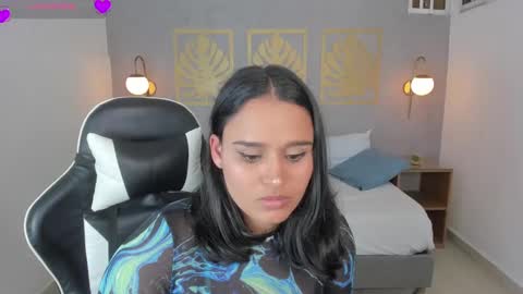 Snapshot of lia_sexx19 chatting on 03.02.25 Lia online show from 03.02.25