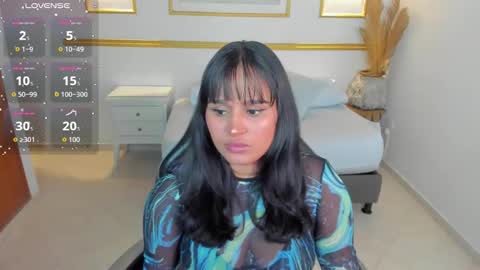 Snapshot of lia_sexx19 chatting on 10.11.25 Lia online show from 10.11.25