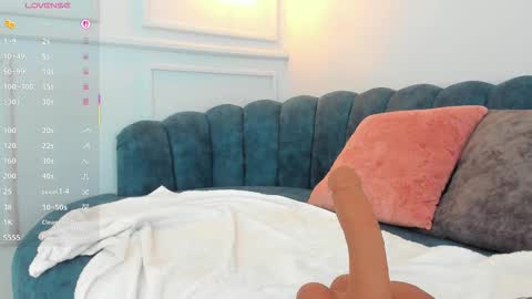 Snapshot of lia_velez_ chatting on 02.03.26 LIA online show from 02.03.26