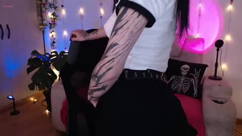 Liaa  online show from 03.11.26