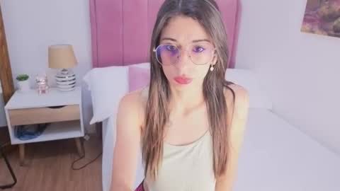 Lia  online show from 01.07.26