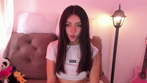 Lia 3 online show from 02.13.26