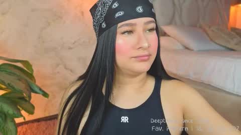 Lia Cox online show from 03.02.25