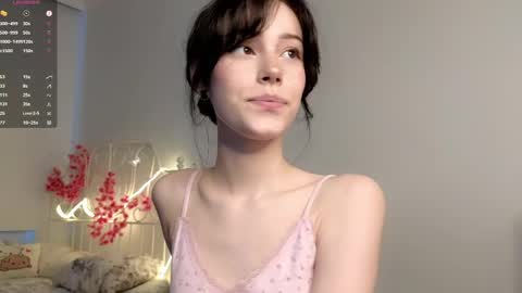 Lia  online show from 05.23.26