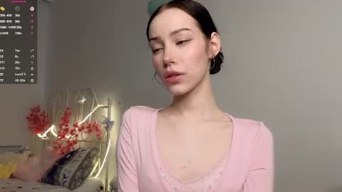 Snapshot of liaglamour chatting on 06.28.26 Lia online show from 06.28.26
