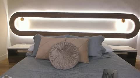 liah_evanss online show from 09.09.25