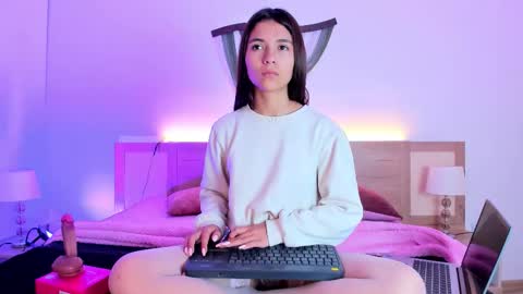 liajohnnson online show from 02.17.26