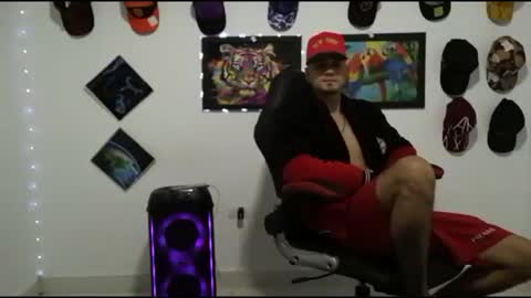 Andres online show from 12.21.25