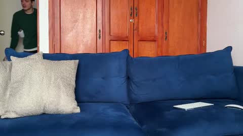 Liam online show from 11.26.25