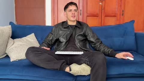 Snapshot of liam_enzho chatting on 05.19.26 Liam online show from 05.19.26