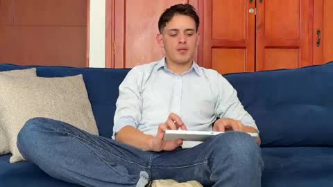 Snapshot of liam_enzho chatting on 05.21.26 Liam online show from 05.21.26