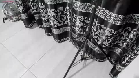 LIAM KLEIN online show from 03.01.25