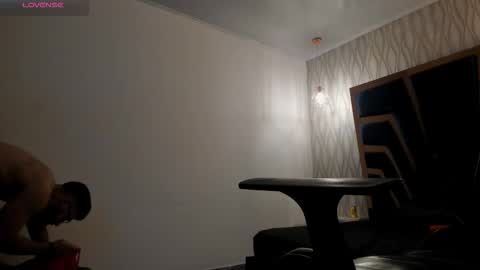 LIAM KLEIN online show from 01.08.26