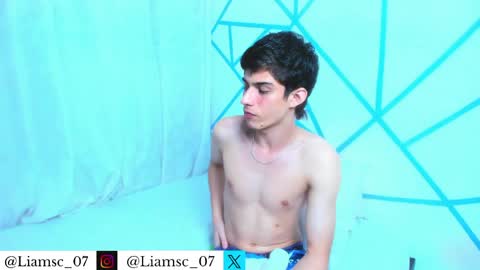 Liam scott77 online show from 04.17.26