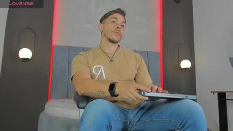 Liam online show from 04.09.26