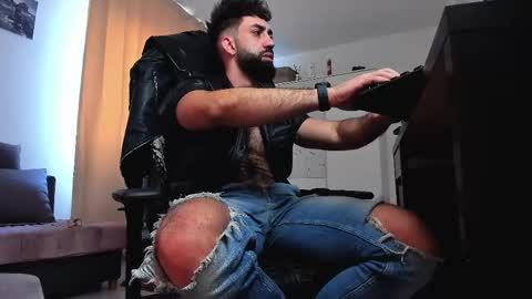 Snapshot of liamaesthetic chatting on 03.08.26 Liam online show from 03.08.26