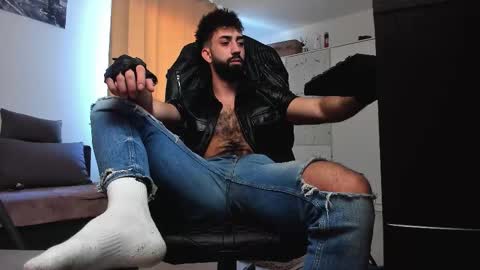 Snapshot of liamaesthetic chatting on 03.11.26 Liam online show from 03.11.26