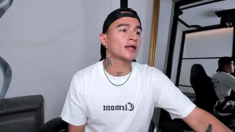 LiamDeep online show from 10.04.25