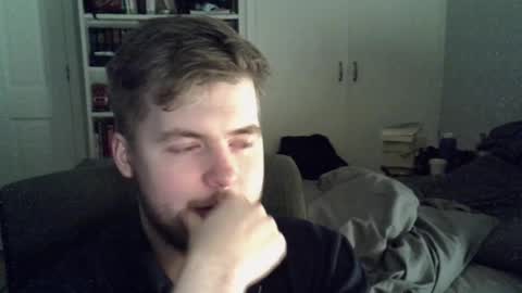 Snapshot of liamfoxx chatting on 04.18.26 Liam Fox online show from 04.18.26