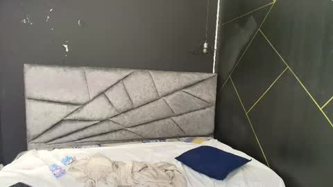 L I A M O N R O E online show from 10.28.25